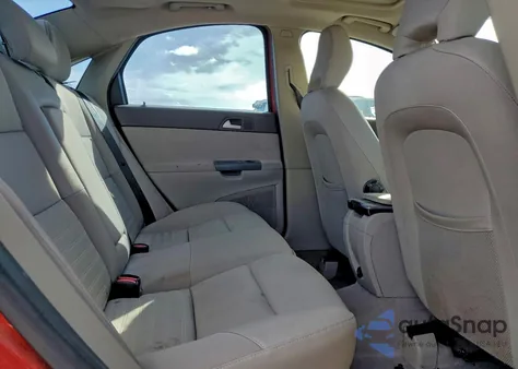 2008 Volvo S40 2.4I z USA, uszkodzony, nr VIN YV1MS382682383956